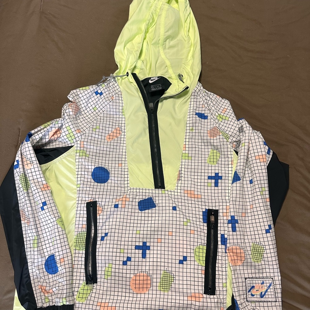 Nike Multicolor Hooded windbreaker Jacket - retro vibes! Size xs